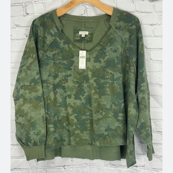 Pilcro Tops - Anthropologie x Pilcro Green Camo Reworked Popover Top Small